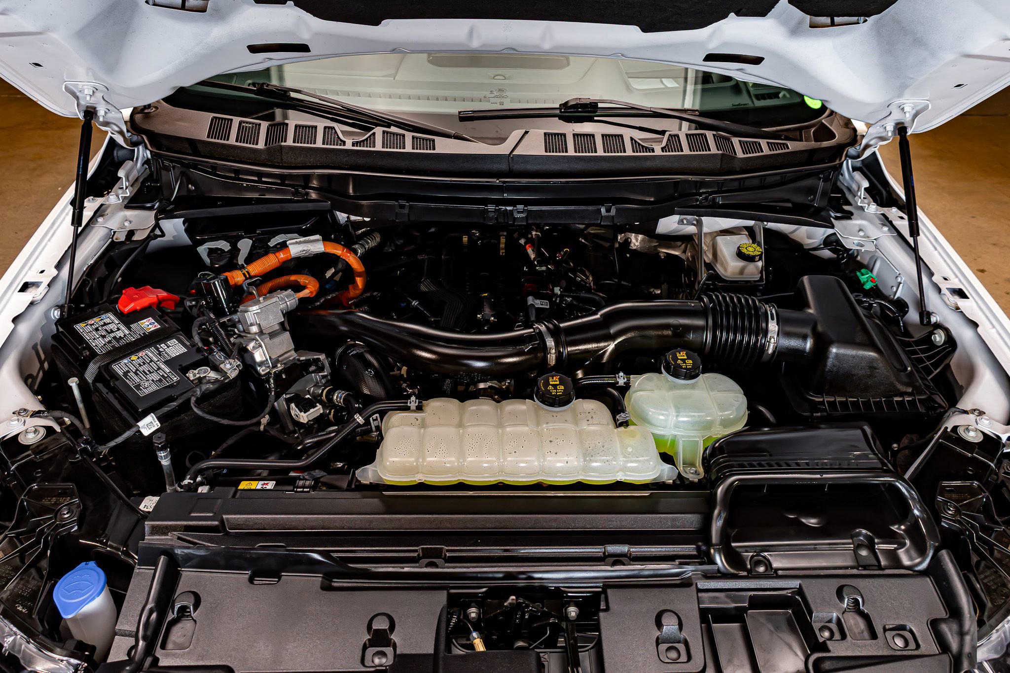 Used 2025 Ford F150 Platinum w/ Equipment Group 702A High image 32