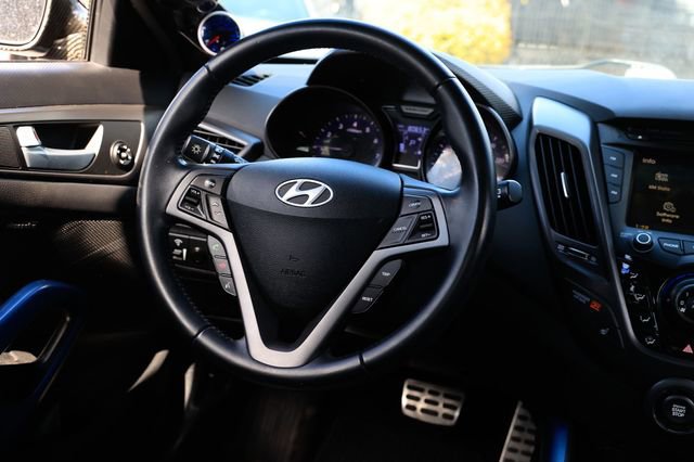 Used 2014 Hyundai Veloster Turbo image 28