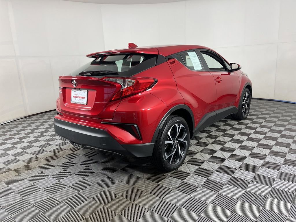 Used 2020 Toyota C-HR XLE image 12
