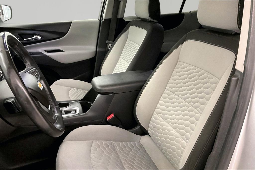 Used 2018 Chevrolet Equinox LT AWD/4WD image 17