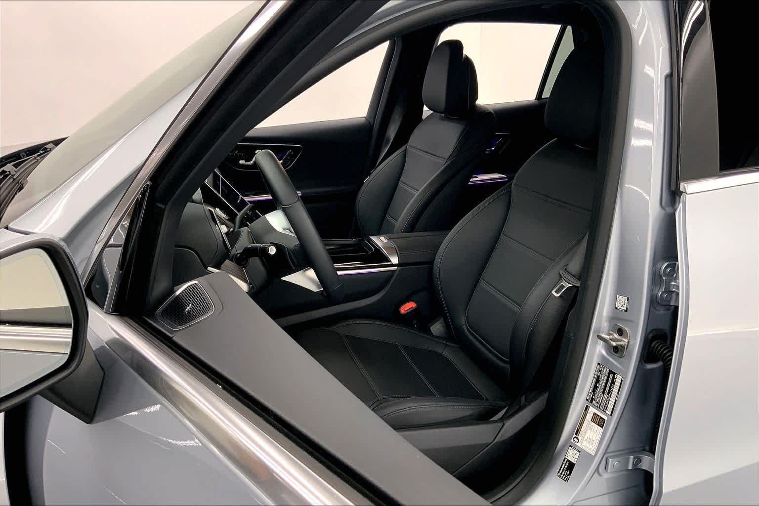 Used 2026 Mercedes-Benz GLC 300 image 21