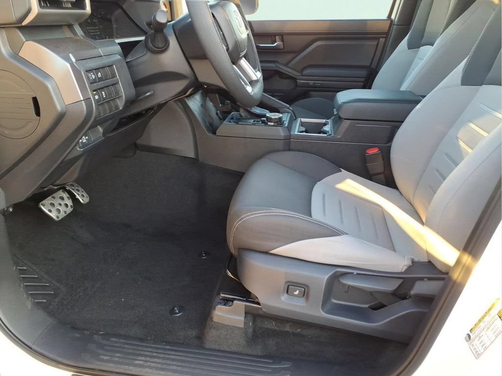Used 2026 Toyota Tacoma TRD Sport AWD/4WD image 14