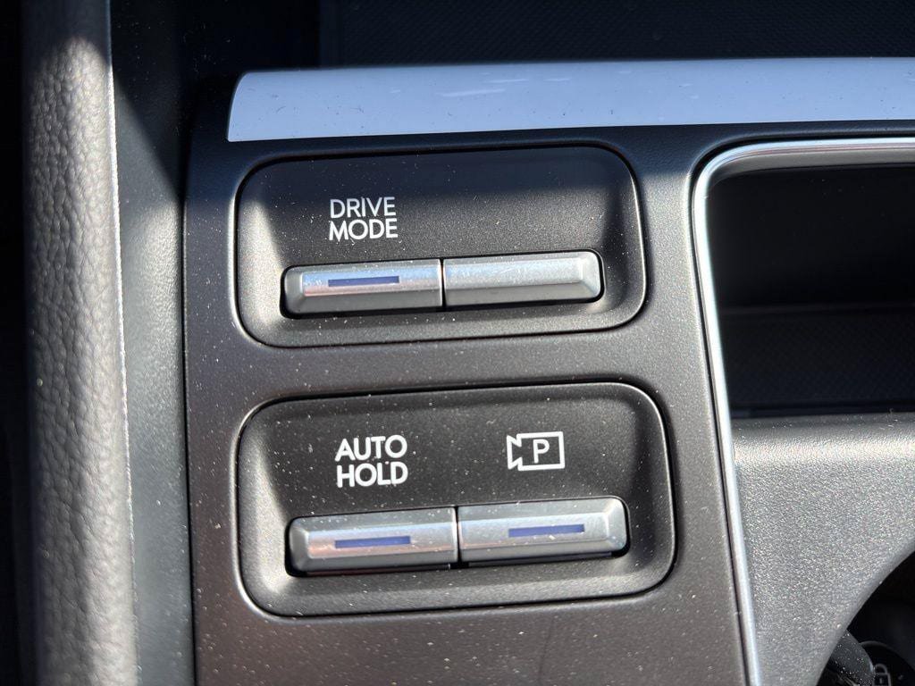 New 2025 Hyundai Sonata SEL FWD image 22