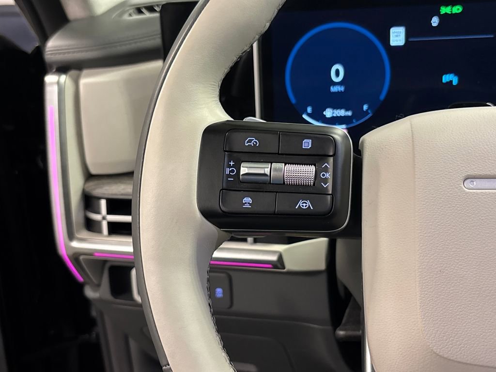 Used 2025 Hyundai Santa Fe Calligraphy image 34