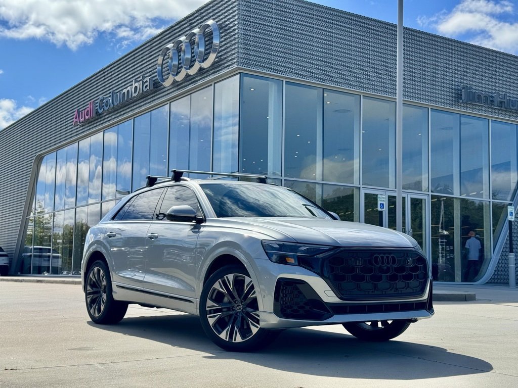 Used 2025 Audi Q8 Premium Plus image 2