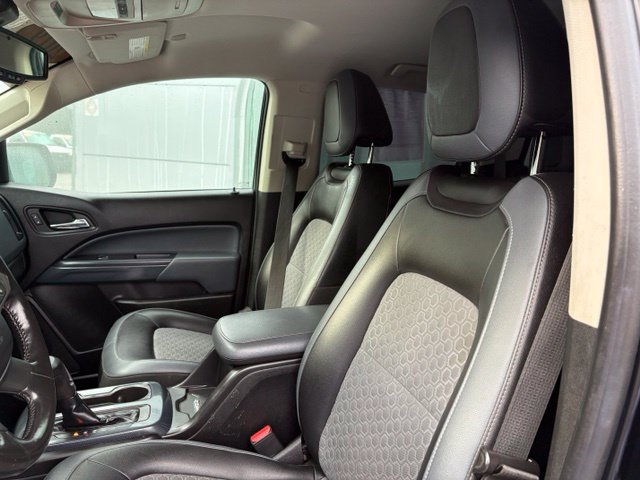 Used 2019 Chevrolet Colorado Z71 RWD image 13