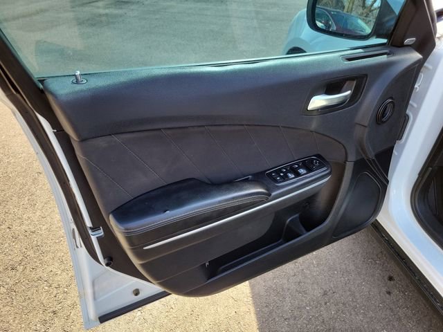 Used 2018 Dodge Charger R/T RWD image 6