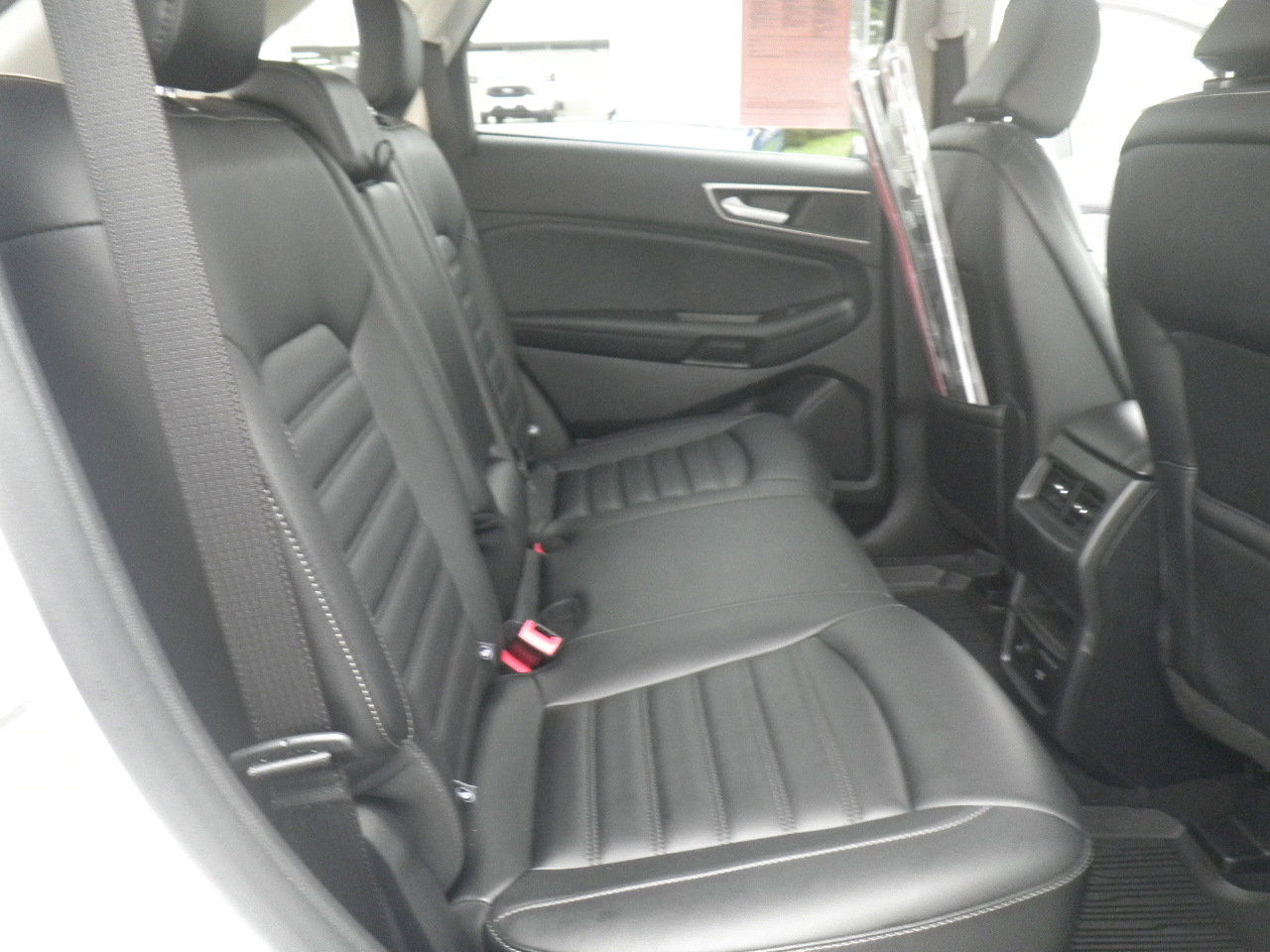 Certified 2024 Ford Edge SEL w/ Convenience Package image 21