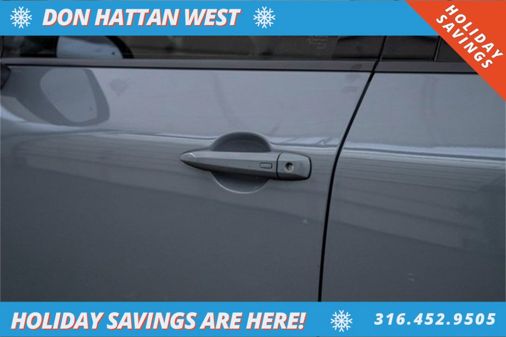 Used 2022 Nissan Rogue Platinum w/ Head-Up Display Package image 32