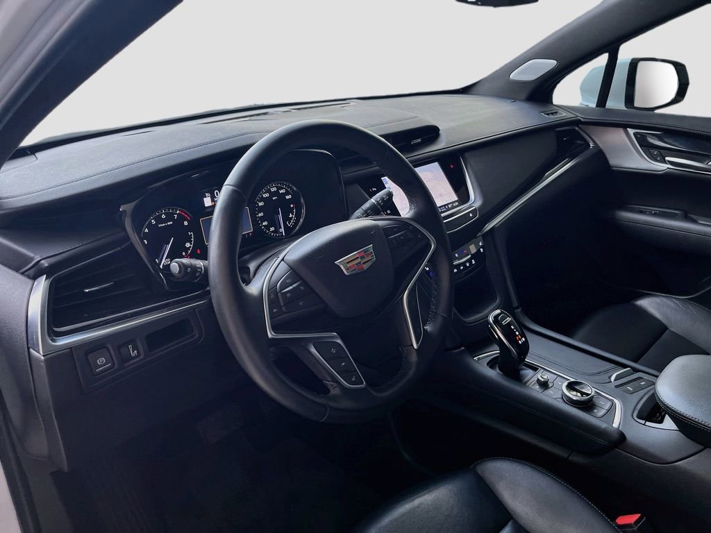 Used 2024 Cadillac XT5 Premium Luxury FWD image 9