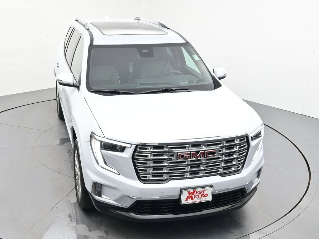New 2026 GMC Acadia Denali w/ Super Cruise Package image 4