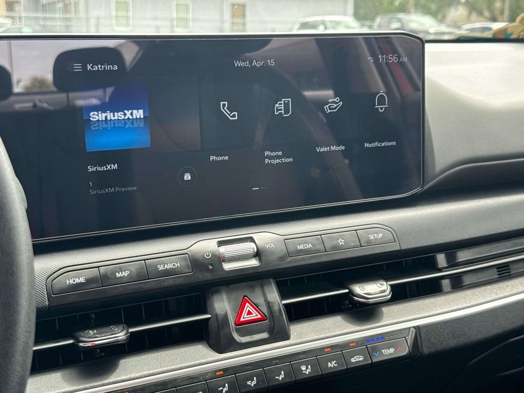 Certified 2025 Kia K4 LXS image 32