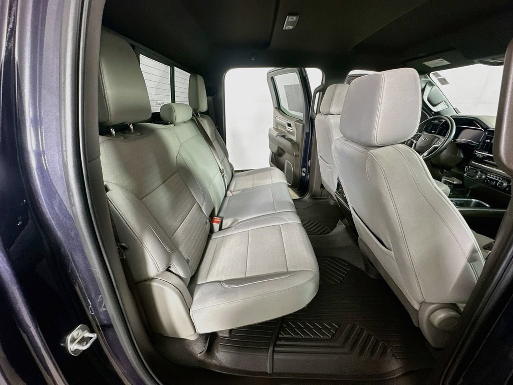 Used 2024 Chevrolet Silverado 1500 LT Trail Boss w/ Convenience Package II AWD/4WD image 12