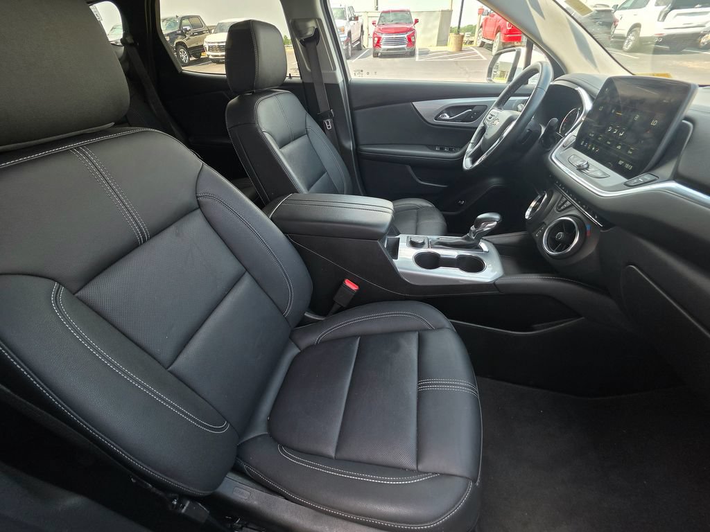 Used 2023 Chevrolet Blazer LT AWD/4WD image 48