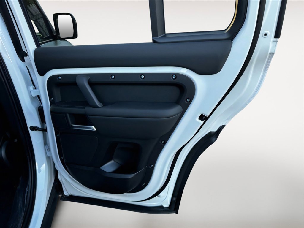 New 2026 Land Rover Defender 110 S image 18