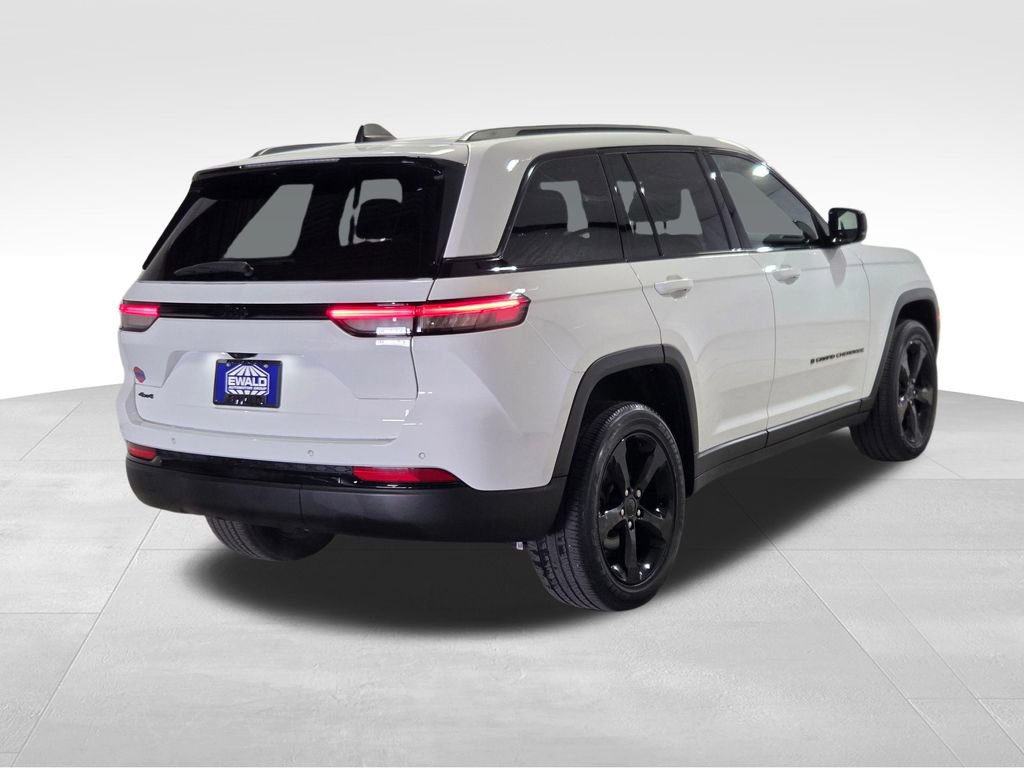 Certified 2023 Jeep Grand Cherokee Altitude image 27