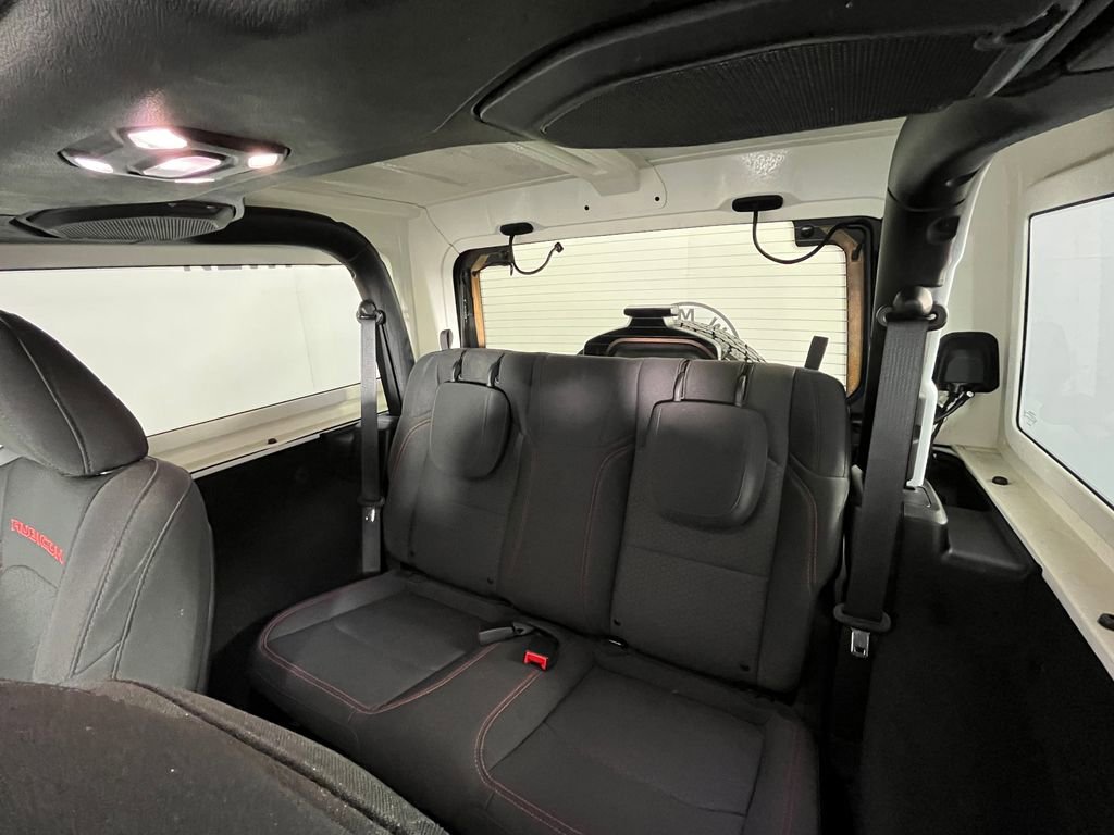 Used 2021 Jeep Wrangler Rubicon AWD/4WD image 21
