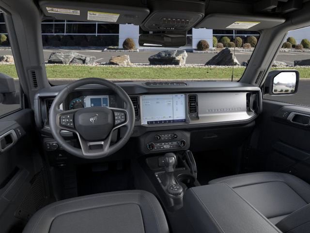 New 2025 Ford Bronco Badlands image 9