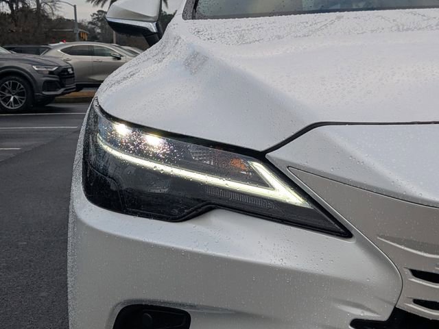 Used 2025 Lexus RX 350 Premium w/ Accessory Package (Z1) image 10