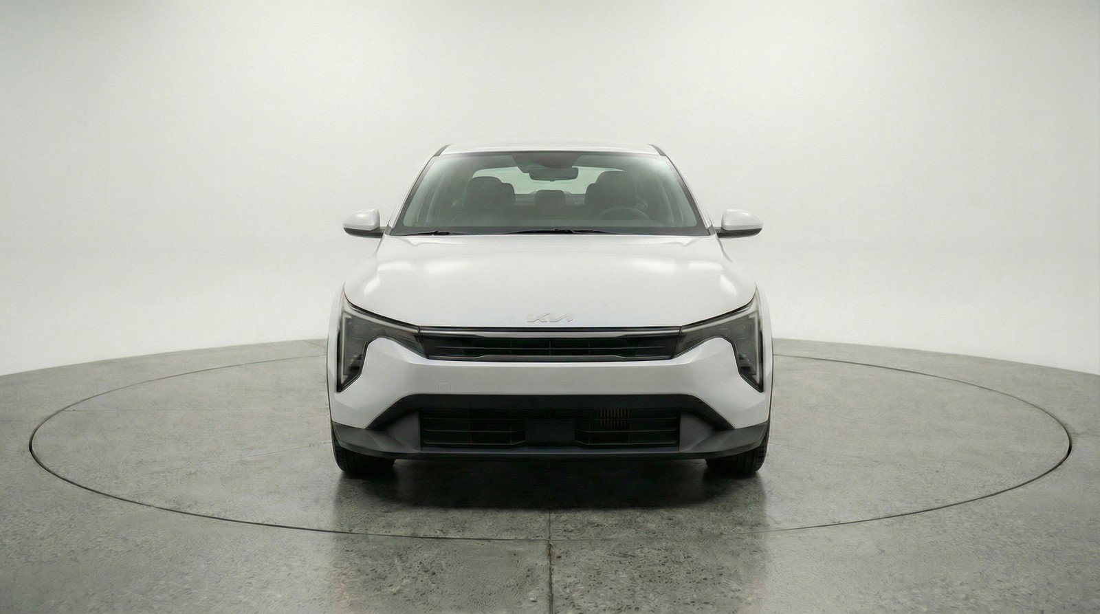 Used 2025 Kia K4 LXS image 2