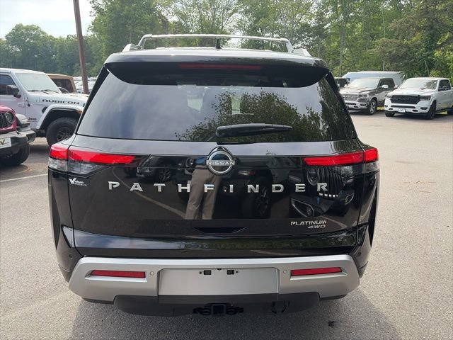 Used 2024 Nissan Pathfinder Platinum w/ Cargo Package AWD/4WD image 5