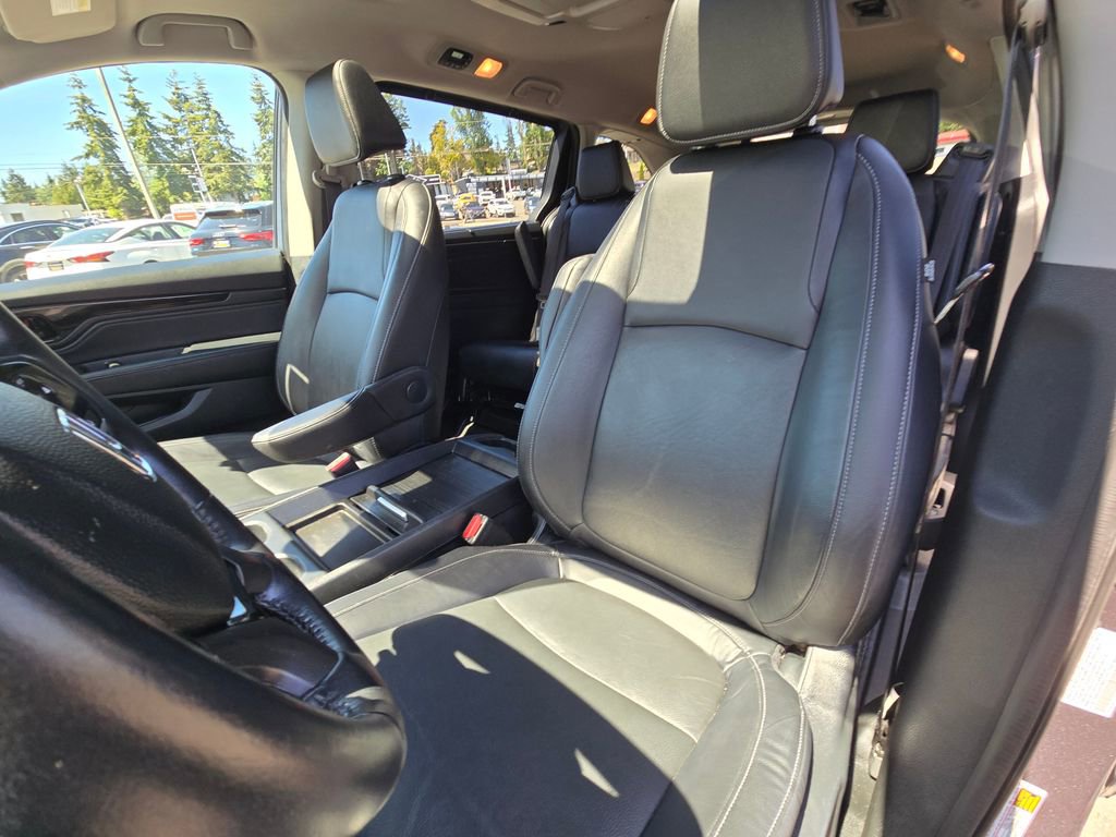 Used 2021 Honda Odyssey Touring image 21