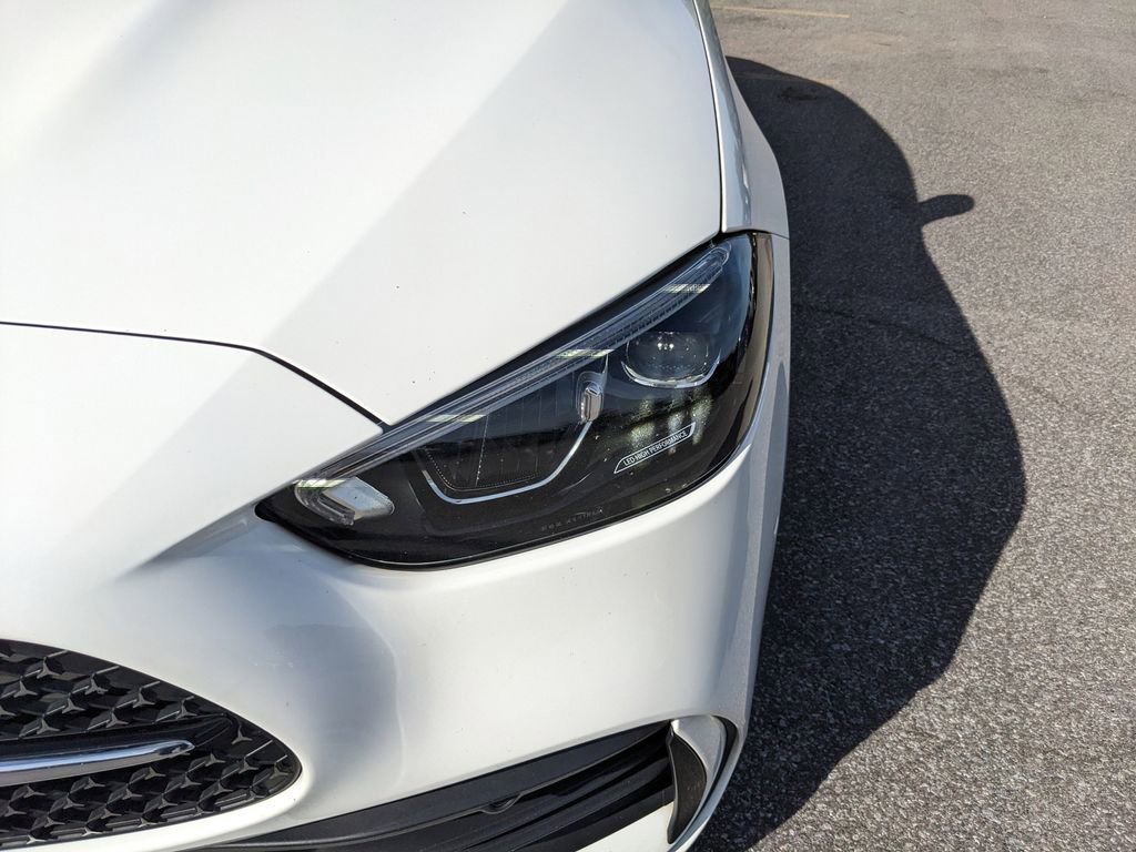 Used 2022 Mercedes-Benz C 300 Sedan image 11
