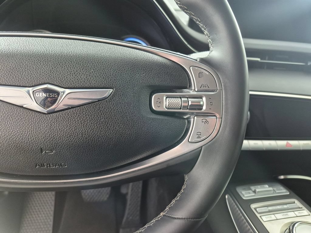 Used 2024 Genesis GV70 2.5T w/ Select Package AWD/4WD image 15