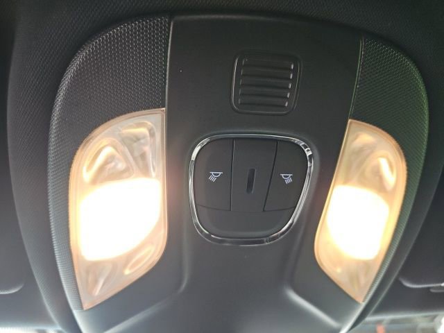 Certified 2024 Jeep Compass Limited image 21