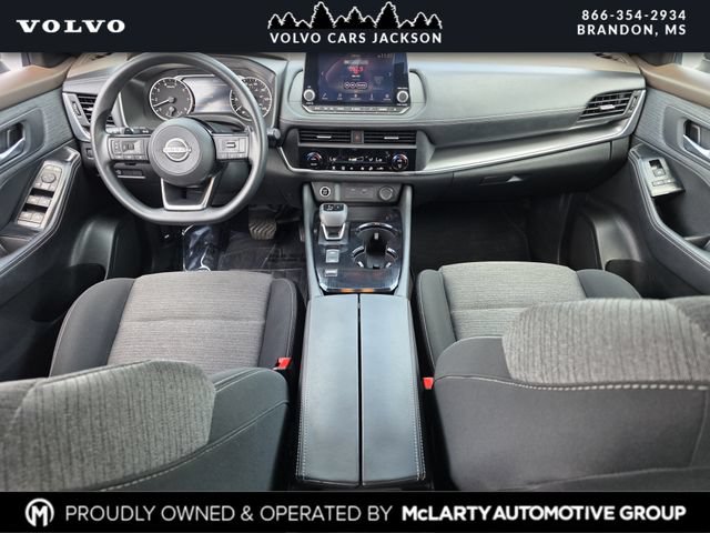 Used 2023 Nissan Rogue SV FWD image 8
