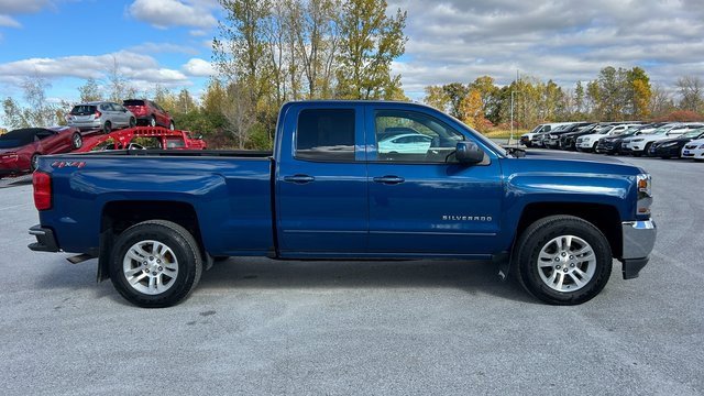 Used 2018 Chevrolet Silverado 1500 LT w/ All Star Edition image 2