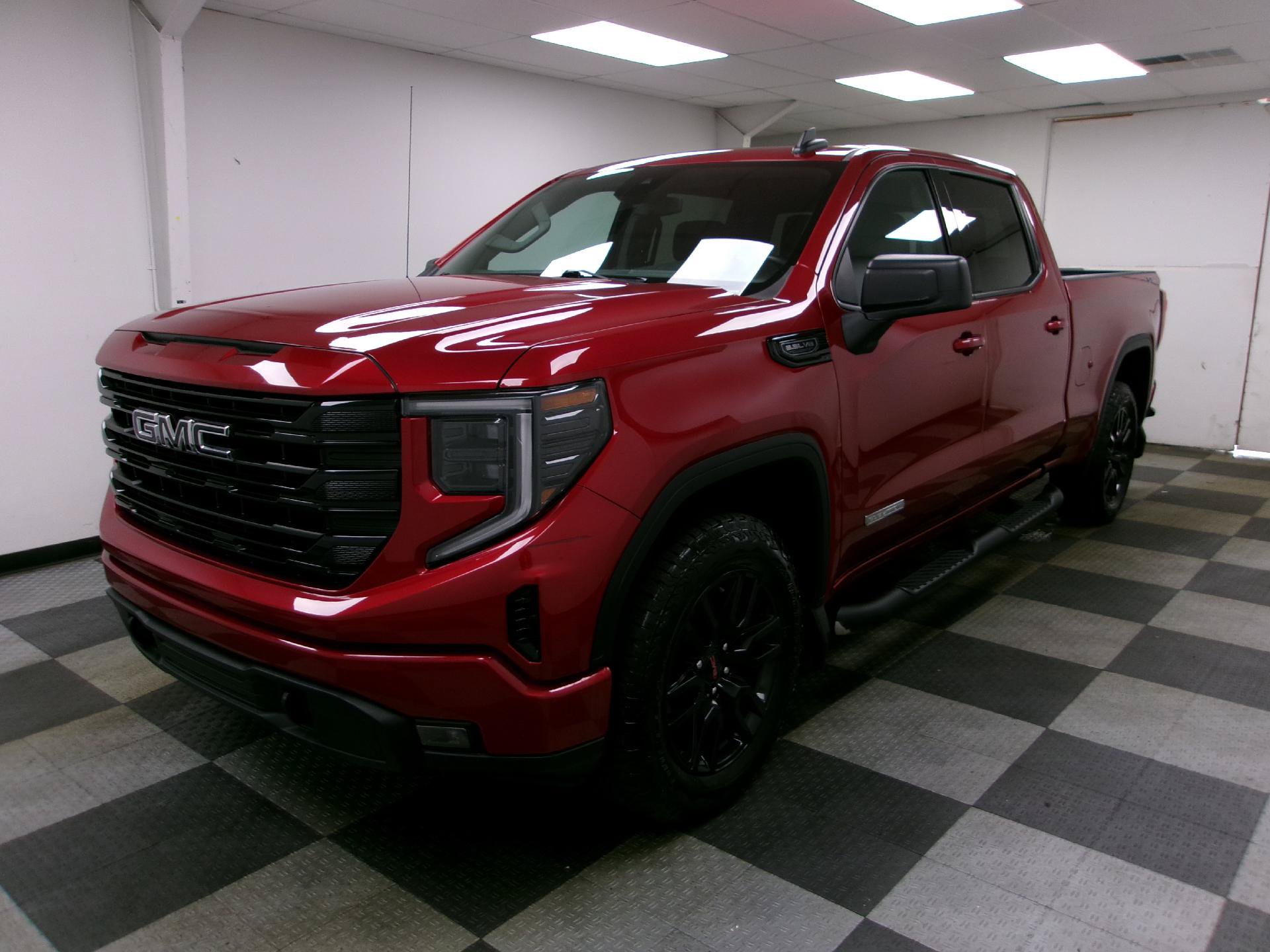 Used 2024 GMC Sierra 1500 Elevation w/ Preferred Package