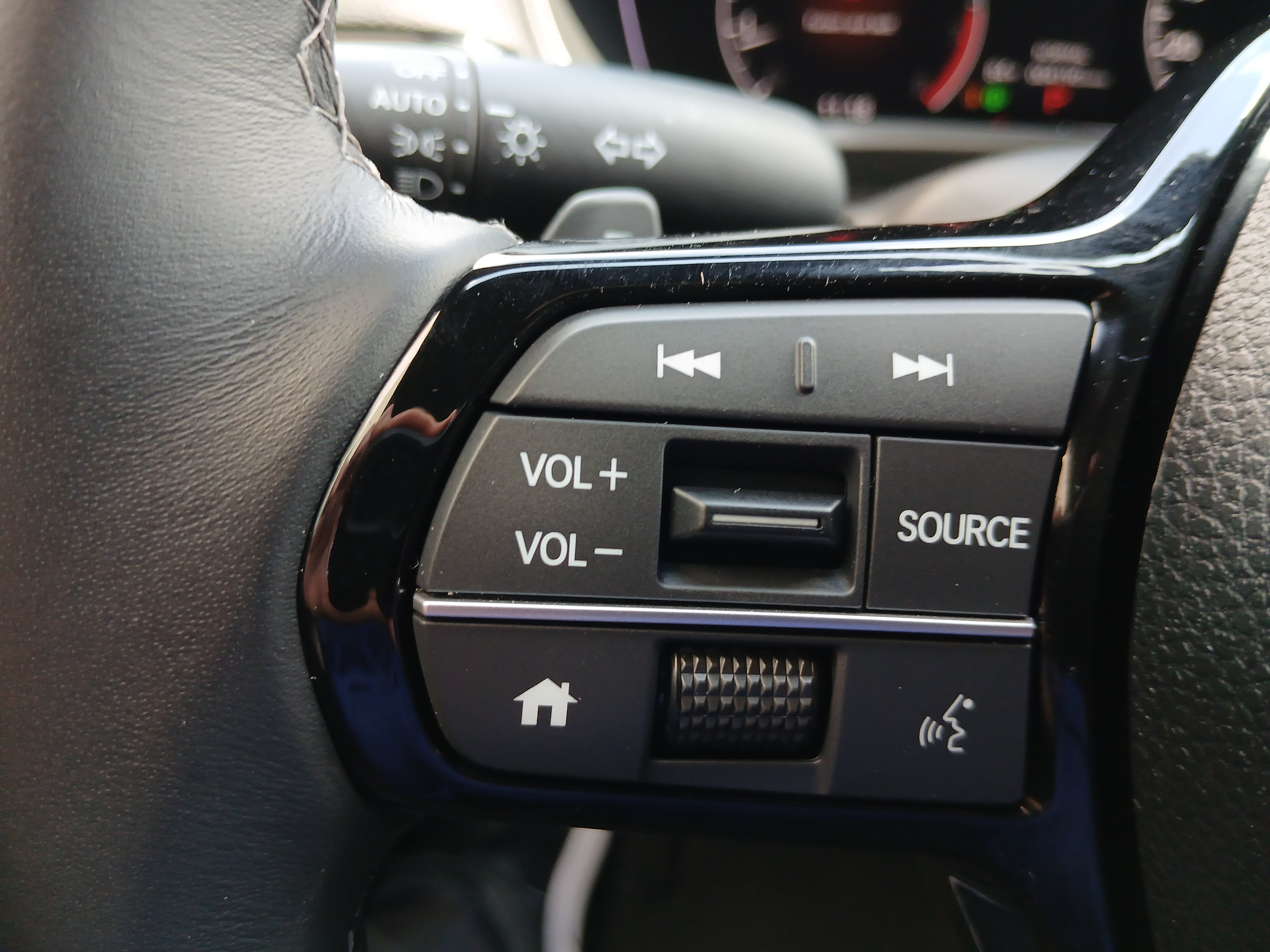 Used 2025 Honda Civic Sport image 11