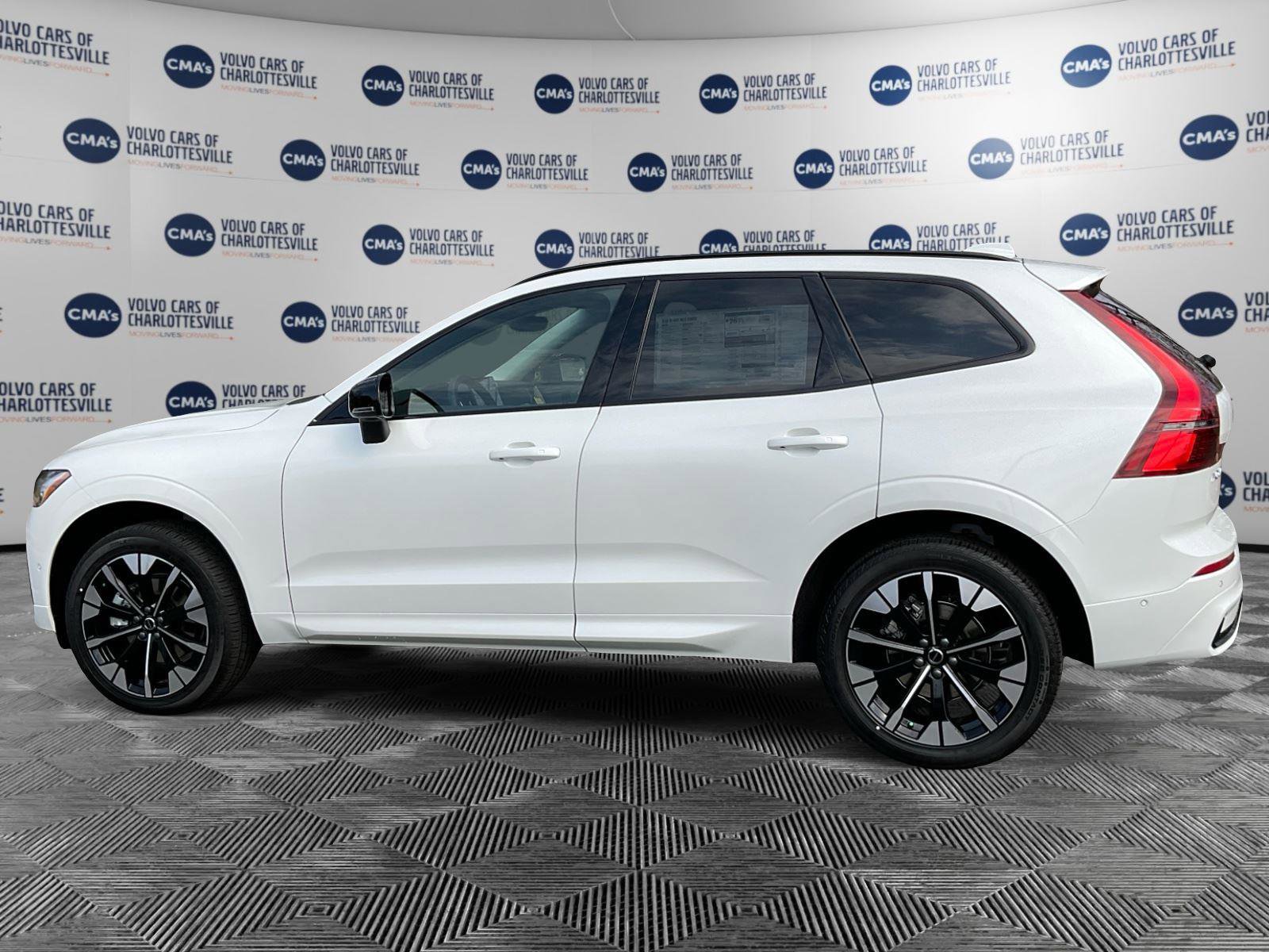 New 2026 Volvo XC60 B5 Plus w/ Climate Package image 2