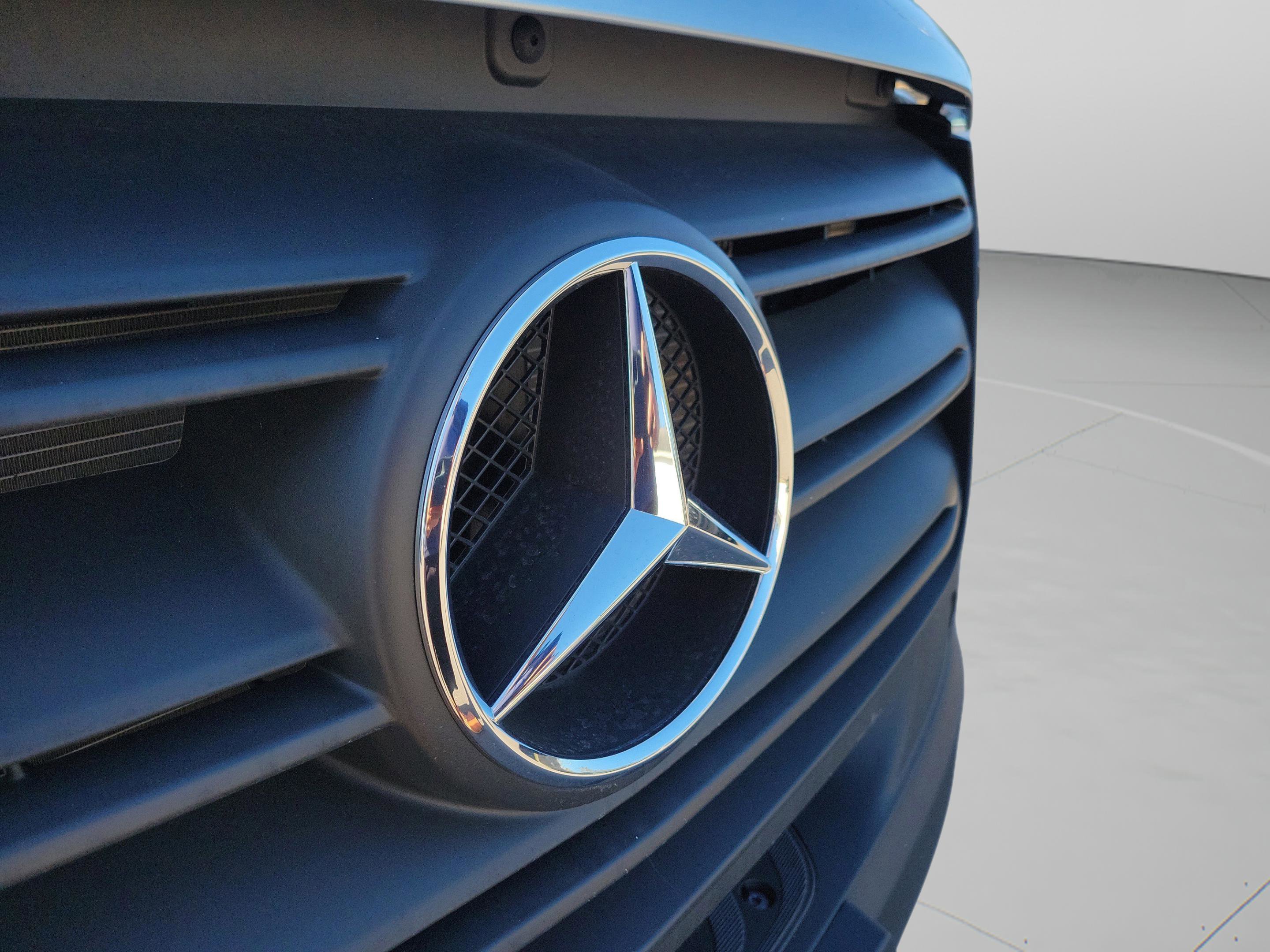 New 2025 Mercedes-Benz Sprinter 2500 image 32