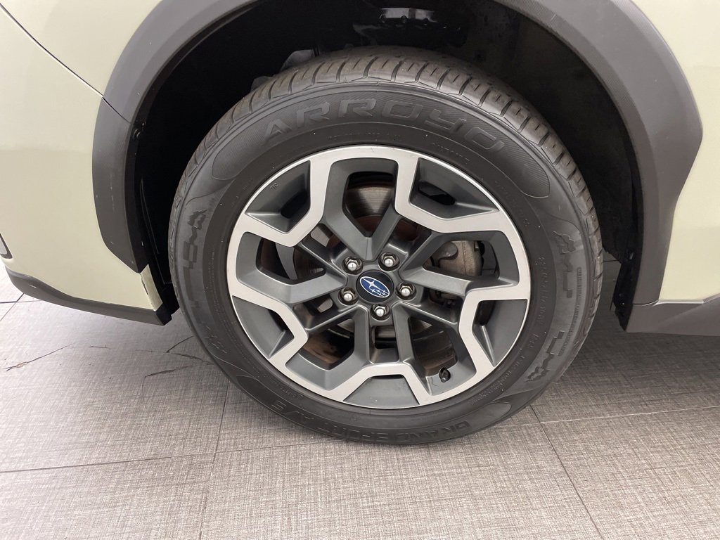 Used 2017 Subaru Crosstrek 2.0i Limited image 11