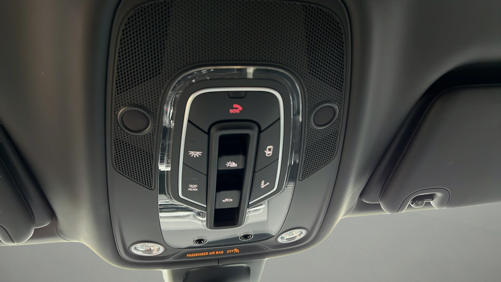 New 2026 Bentley Bentayga Speed AWD/4WD image 33