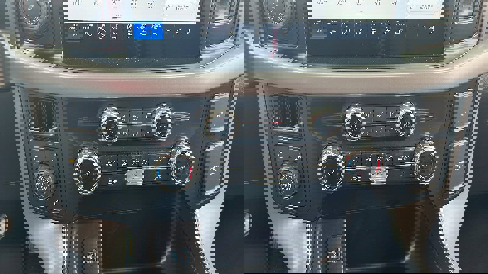 Used 2024 Ford F150 XLT w/ Mobile Office Package image 25