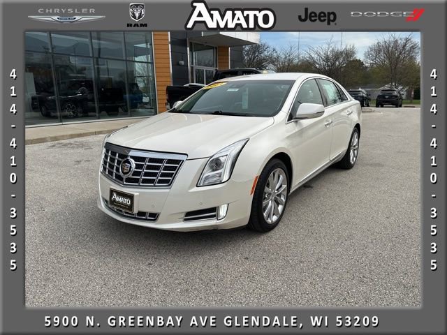 Used 2013 Cadillac XTS Premium FWD image 1