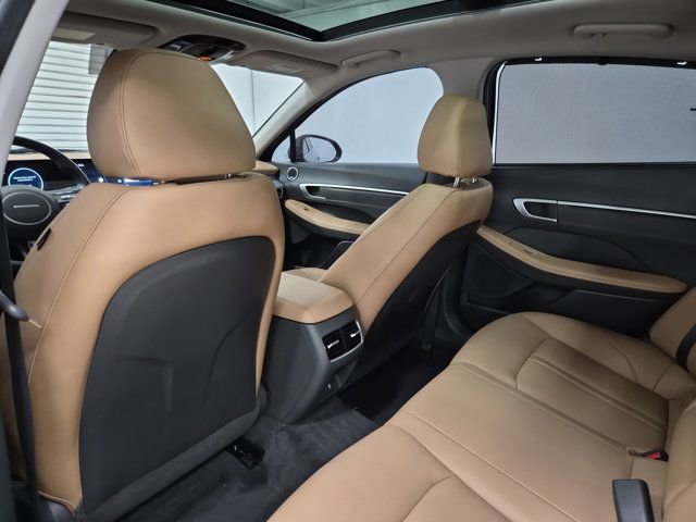 Used 2025 Hyundai Sonata Limited image 18