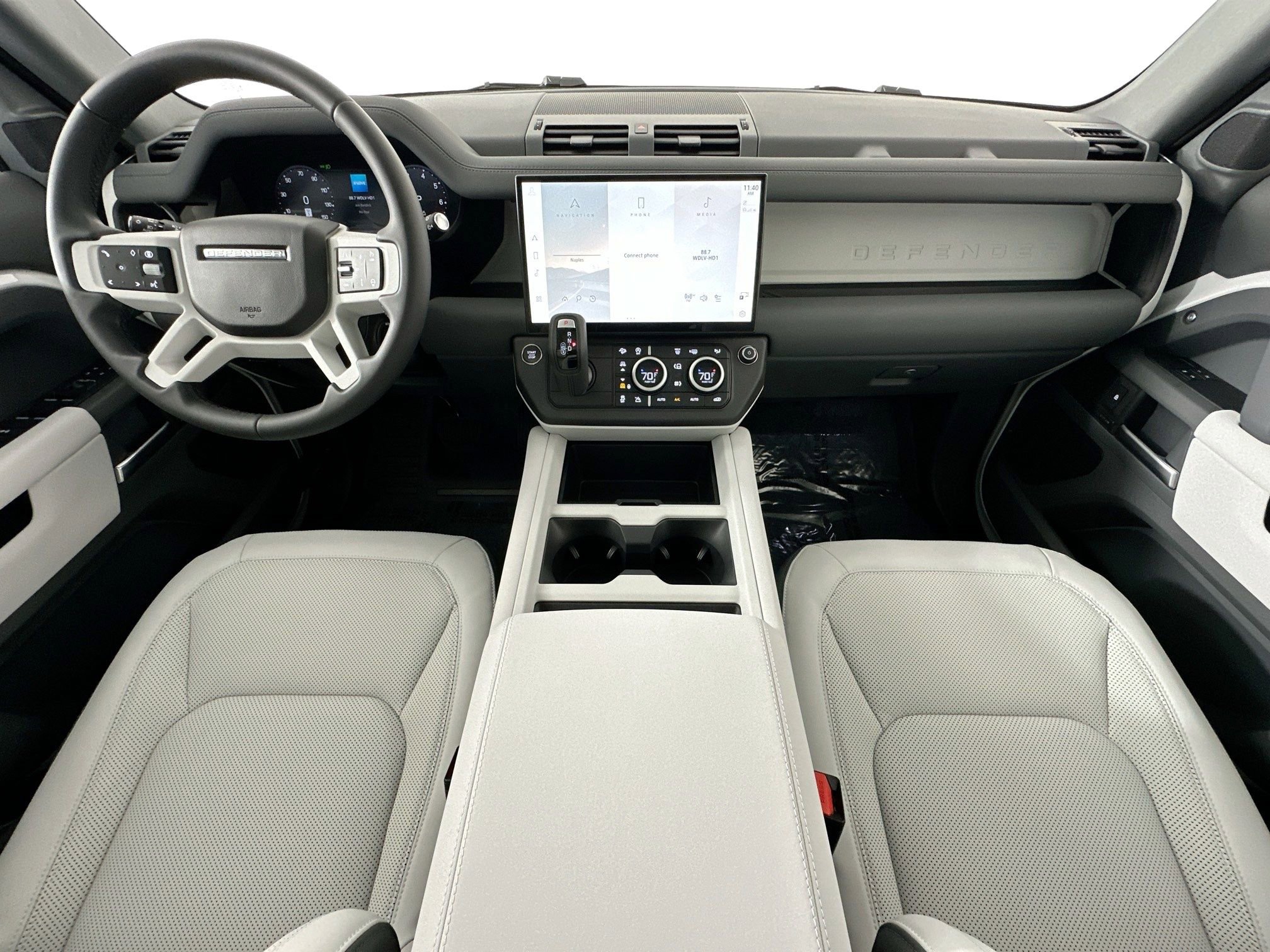 Used 2026 Land Rover Defender 110 S image 21