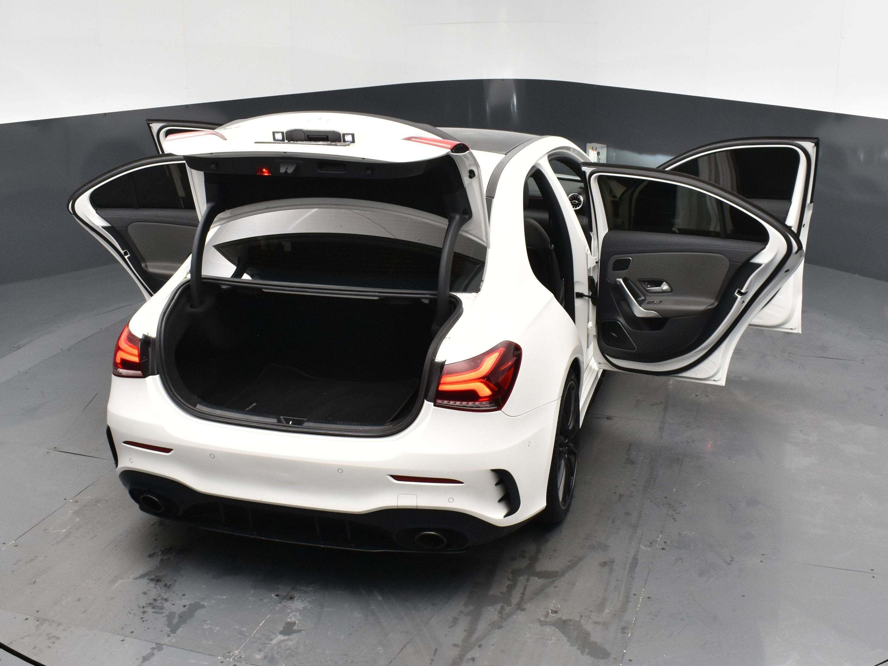 Used 2021 Mercedes-Benz A 35 AMG 4MATIC image 27