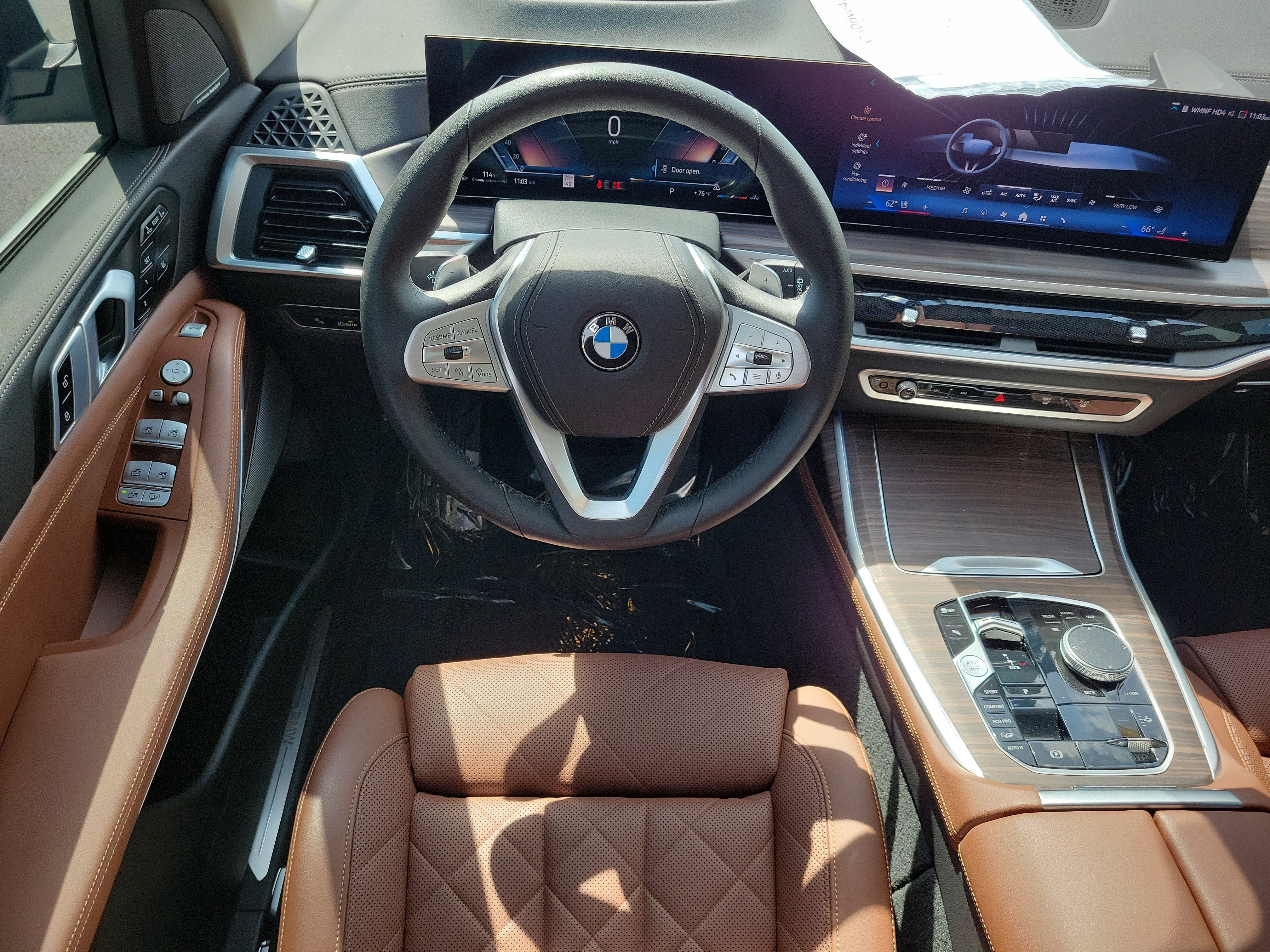 Certified 2024 BMW X7 xDrive40i w/ Premium Package AWD/4WD image 15