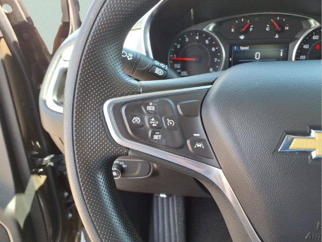 Used 2023 Chevrolet Equinox LT w/ LPO, Floor Liner Package FWD image 16