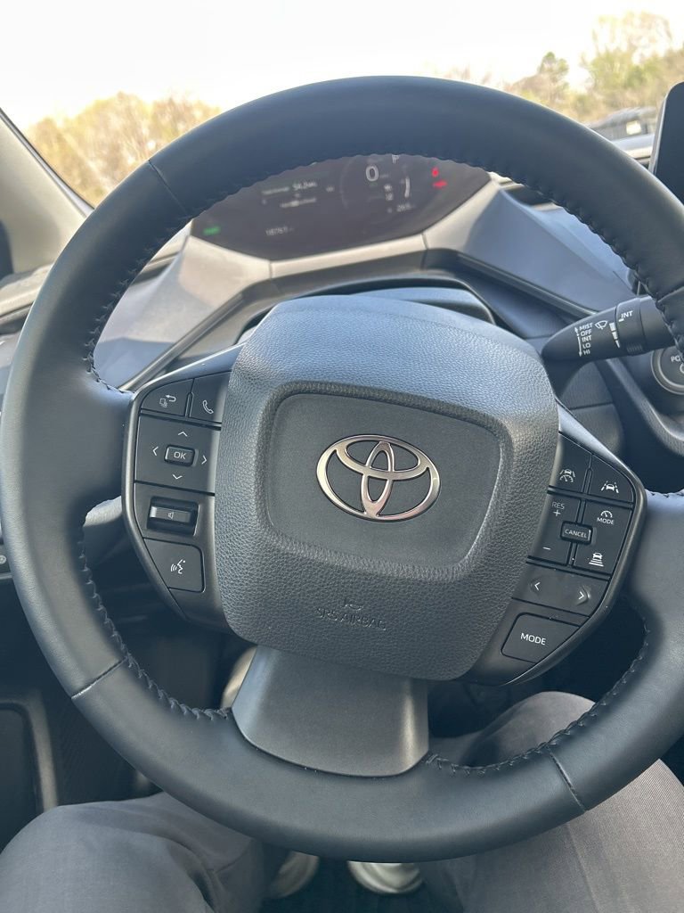 Used 2024 Toyota Prius LE image 18