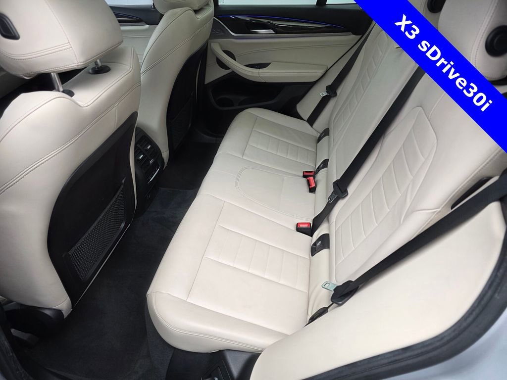 Used 2019 BMW X3 sDrive30i w/ Premium Package image 14
