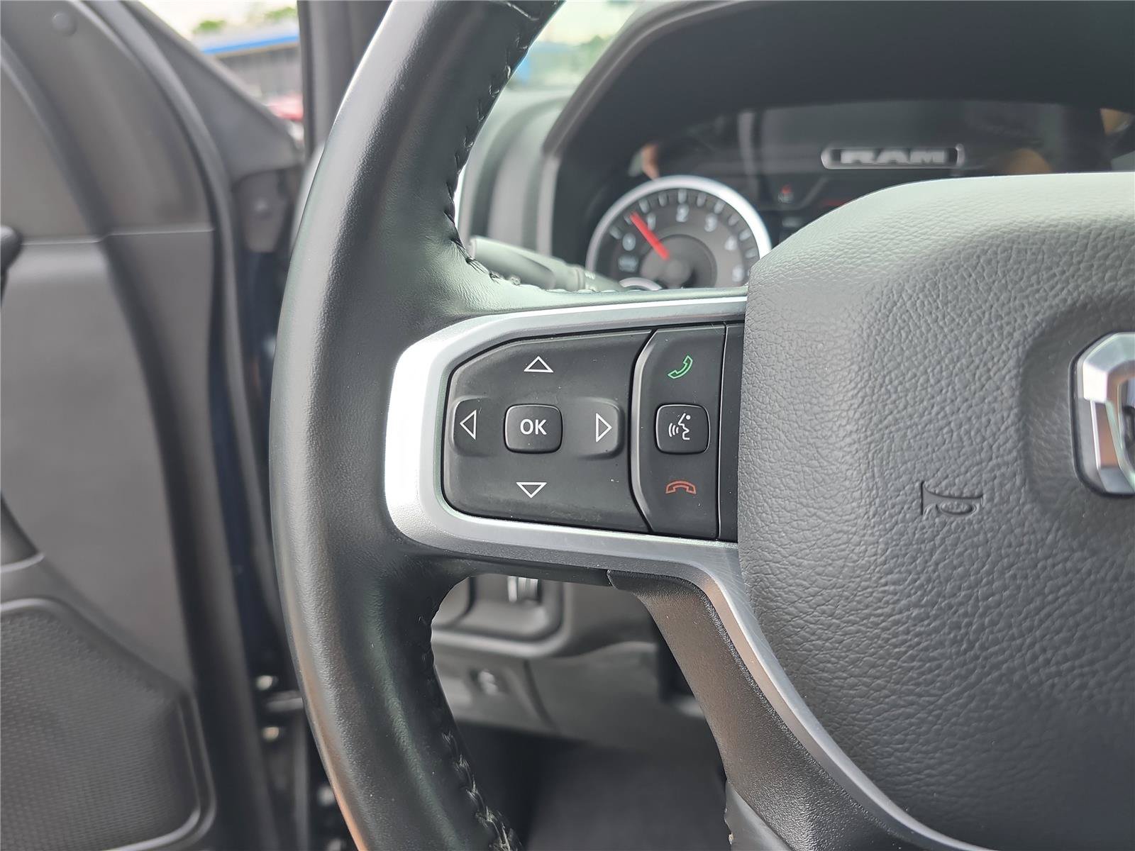 Used 2022 RAM 1500 Big Horn AWD/4WD image 33