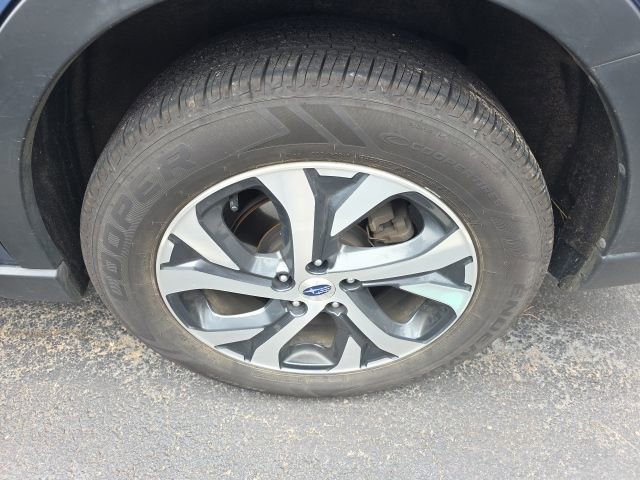 Used 2022 Subaru Outback Touring AWD/4WD image 11