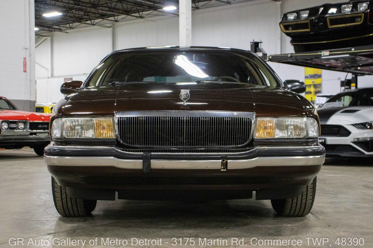 Used 1996 Buick Roadmaster Estate image 13