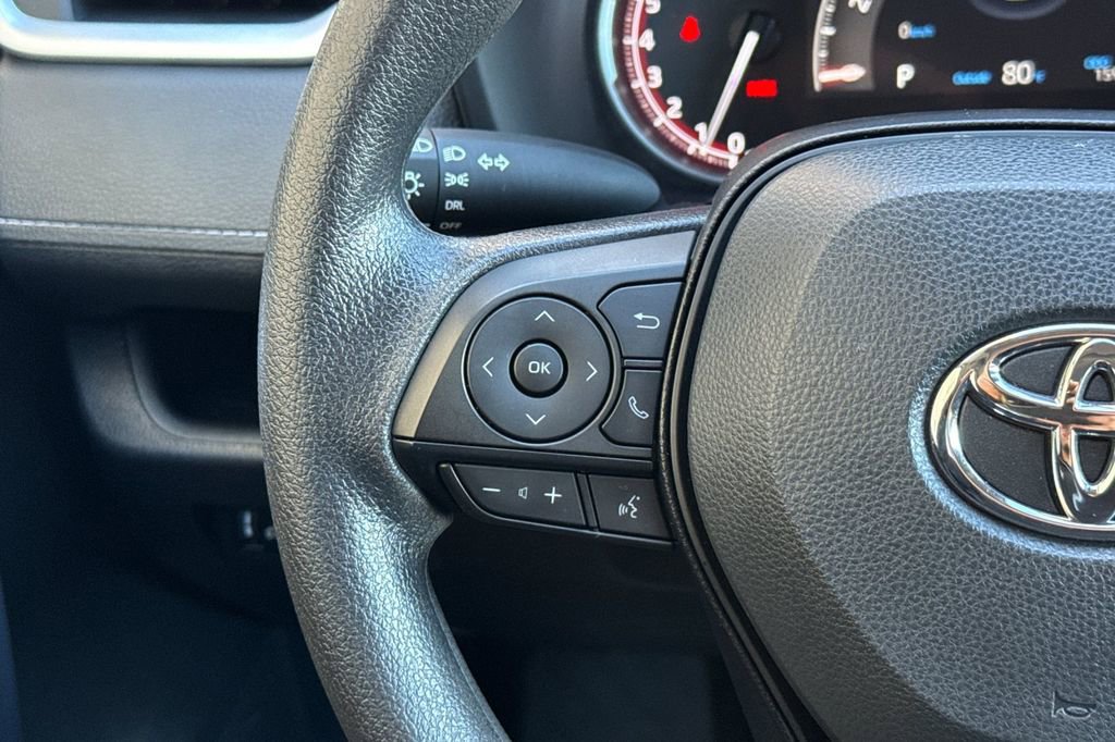 Used 2025 Toyota RAV4 LE image 34